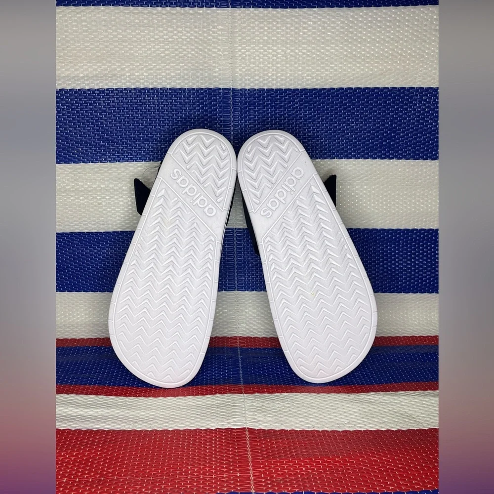 Women’s - Adidas Adilette Sandals Black/White Size 8 Summer Velcro Shoes NWT - Picture 12 of 14